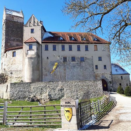 Hotel Burg Katzenstein Exterior foto